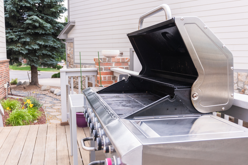 Is it Better to Cover a Gas Grill or Not?