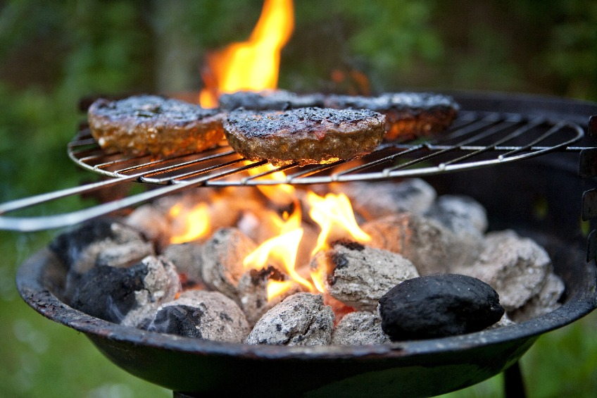Is Grilling on Charcoal Bad For You? Health Risks, Safety, and Alternatives