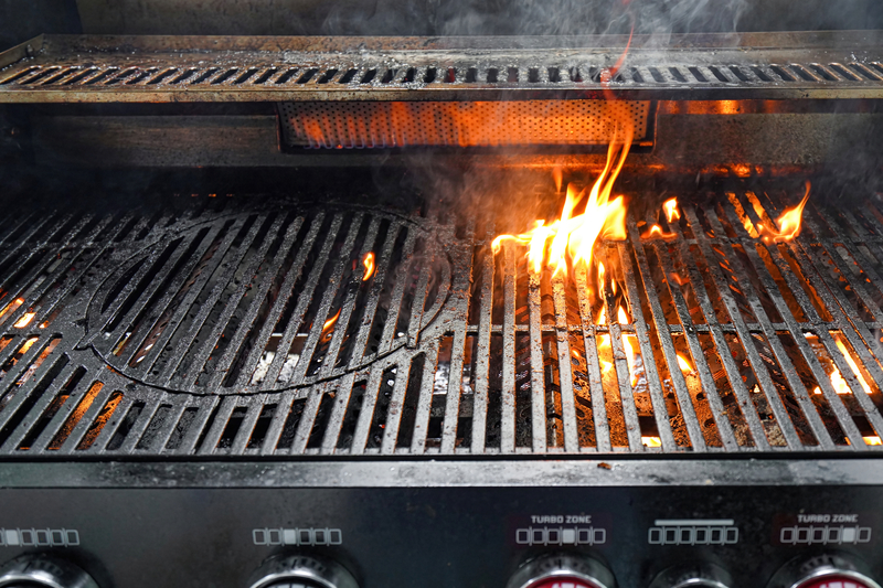 How Do I Know If My Grill Is Too Hot? Signs, Causes & Solutions