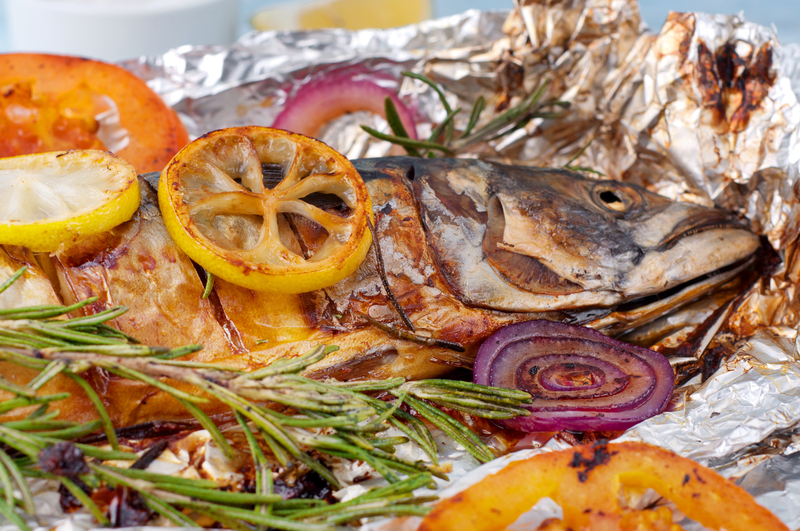 Should I Wrap Fish in Foil When Grilling? The Pros and Cons