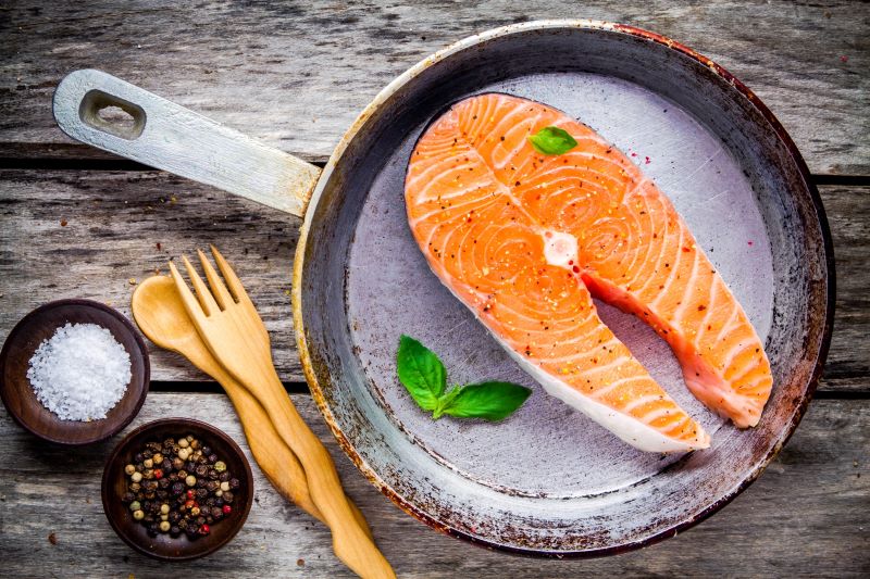 Do You Flip Salmon When Pan-Searing? The Definitive Answer