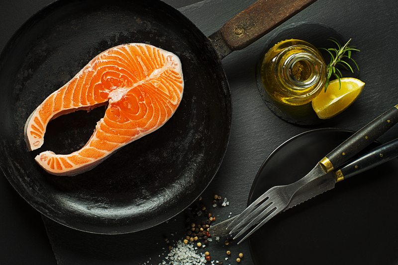 Is It Healthy to Fry Salmon in Olive Oil? A Nutritional Analysis