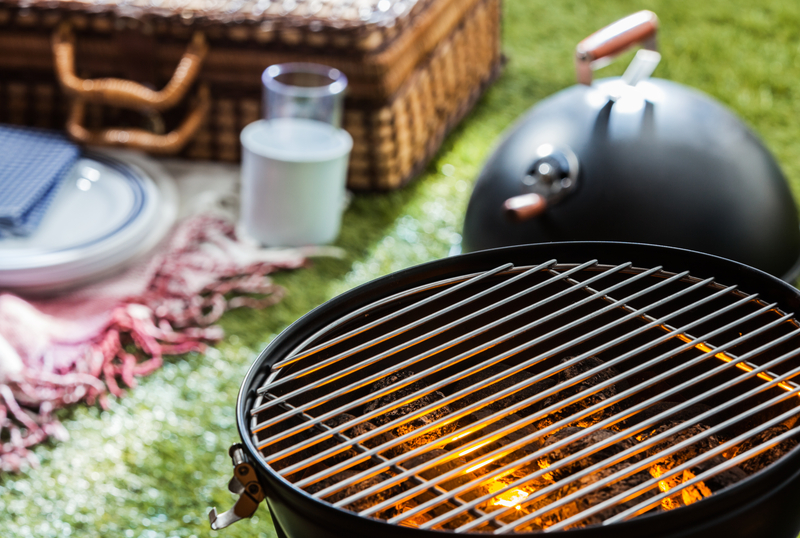 How Long Should Charcoal Burn Before Grilling? A Guide to Perfectly Cooked BBQ