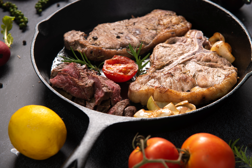 How Hot Should the Pan Be for Steak? The Perfect Temperature for a Perfect Steak