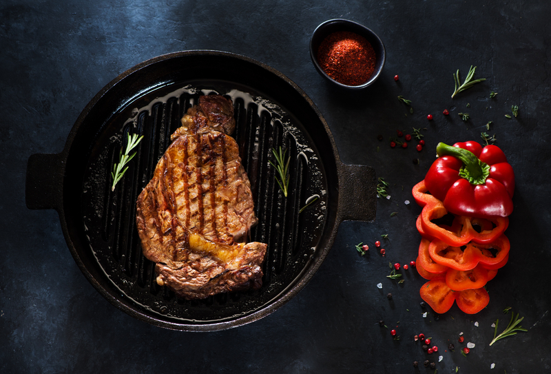 How Long to Pan Sear Steaks: Expert Tips and Recommendations