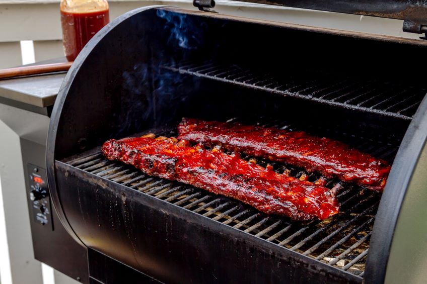 What Grill Gives the Best Smoke Flavor?