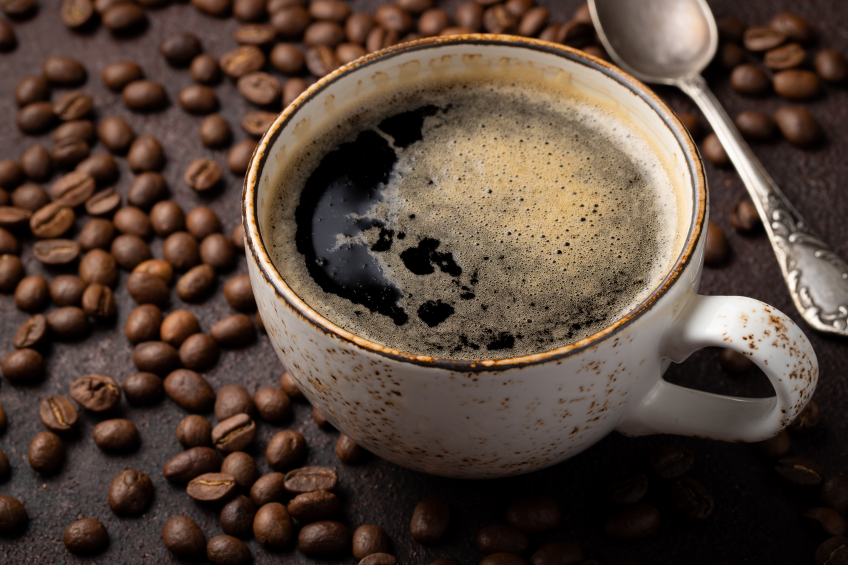 Does Coffee Dehydrate You? Science, Fluid Balance & Hydration Tips
